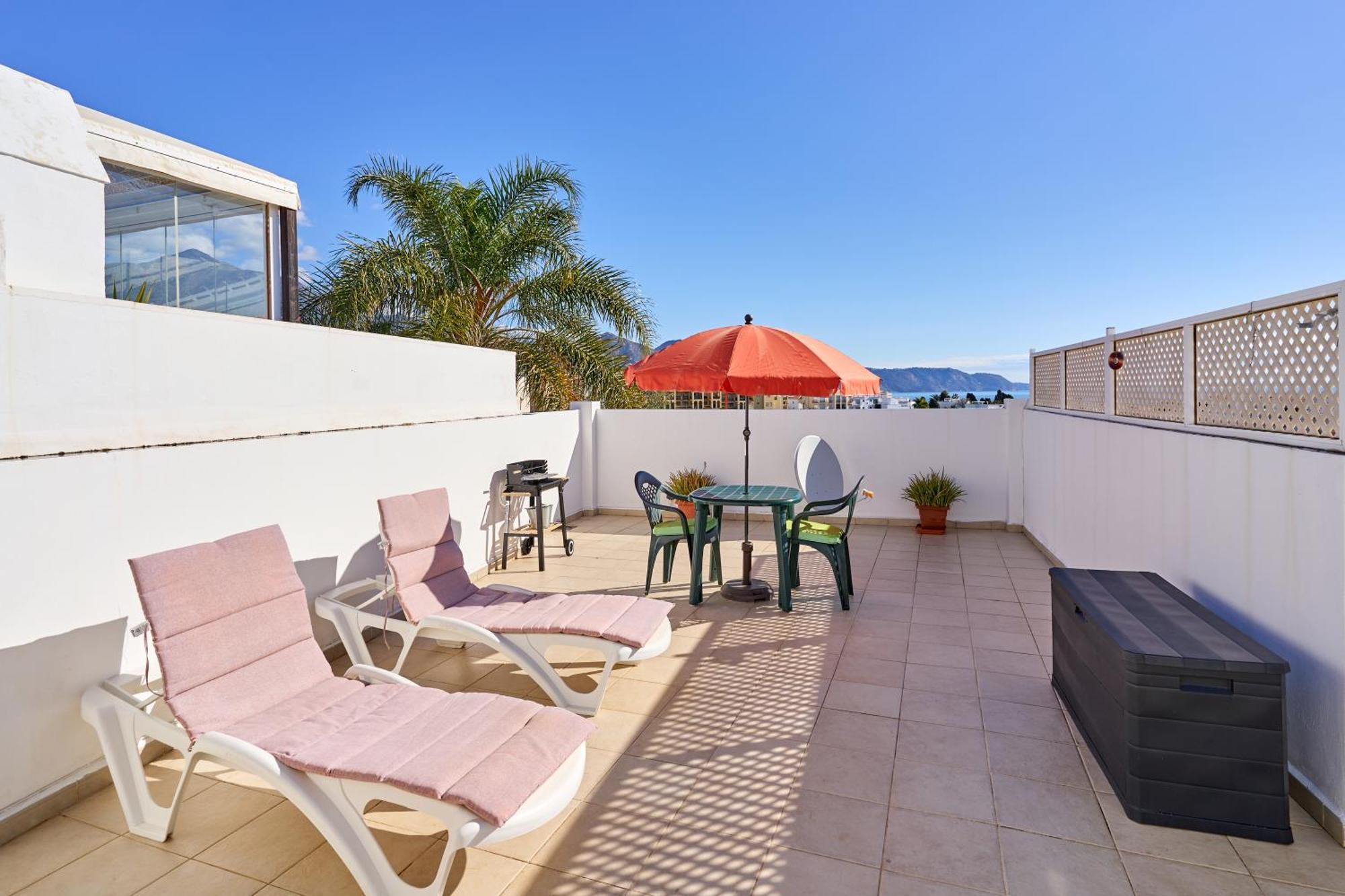 Apartamento Fernandita Nerja Luaran gambar
