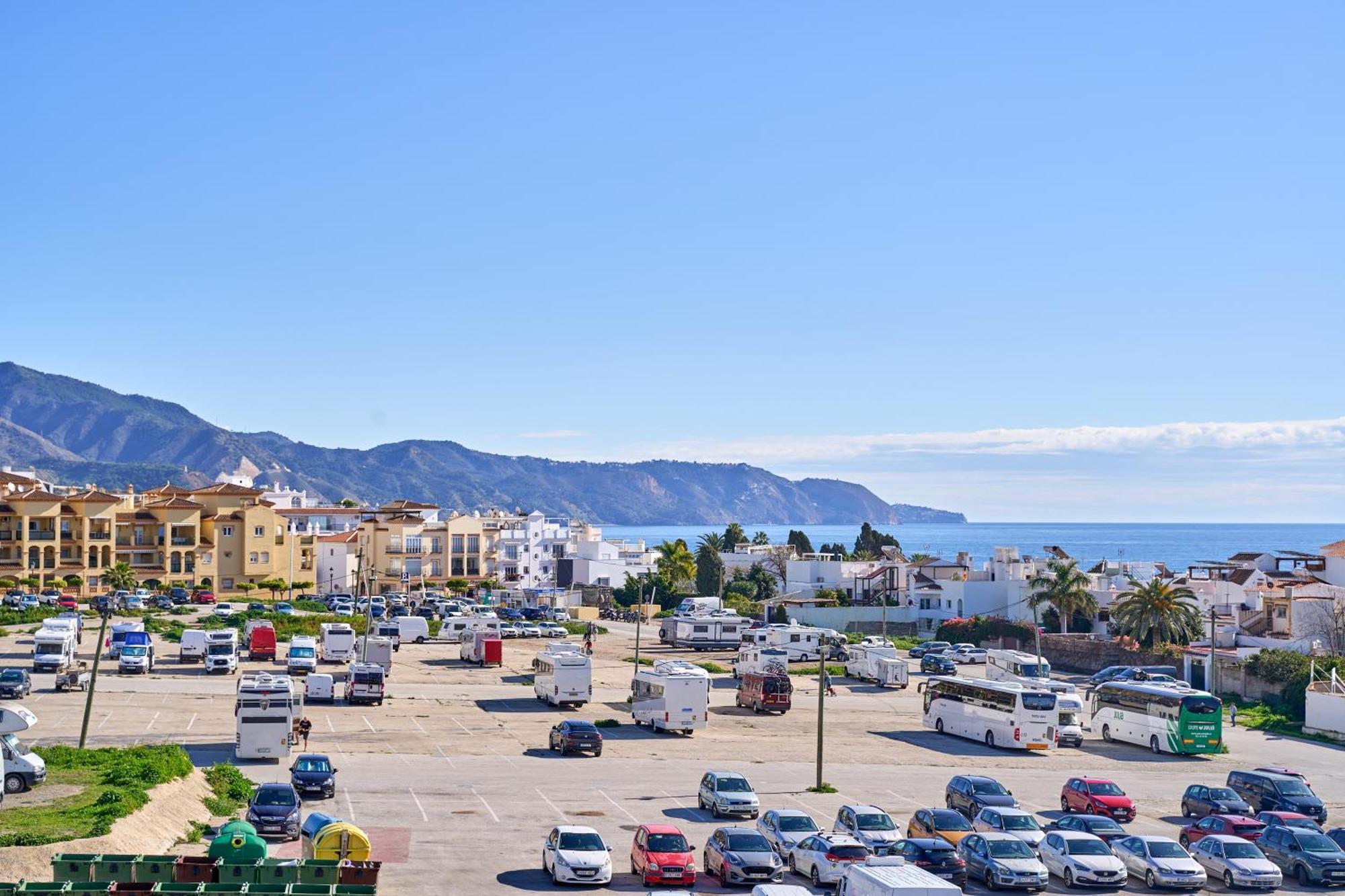 Apartamento Fernandita Nerja Luaran gambar